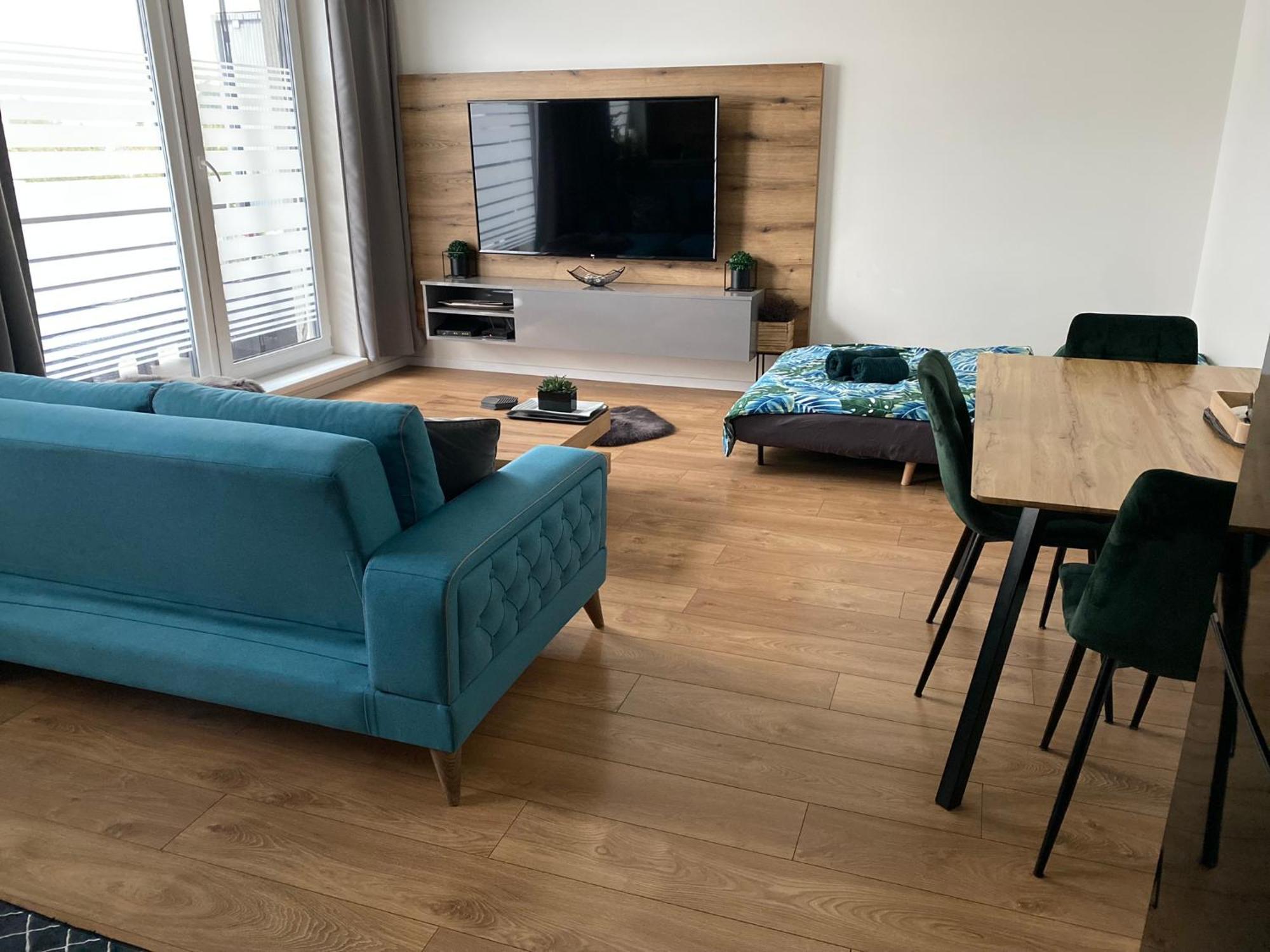 Apartment Mala Praha & Parking In The Garage 日利纳 外观 照片