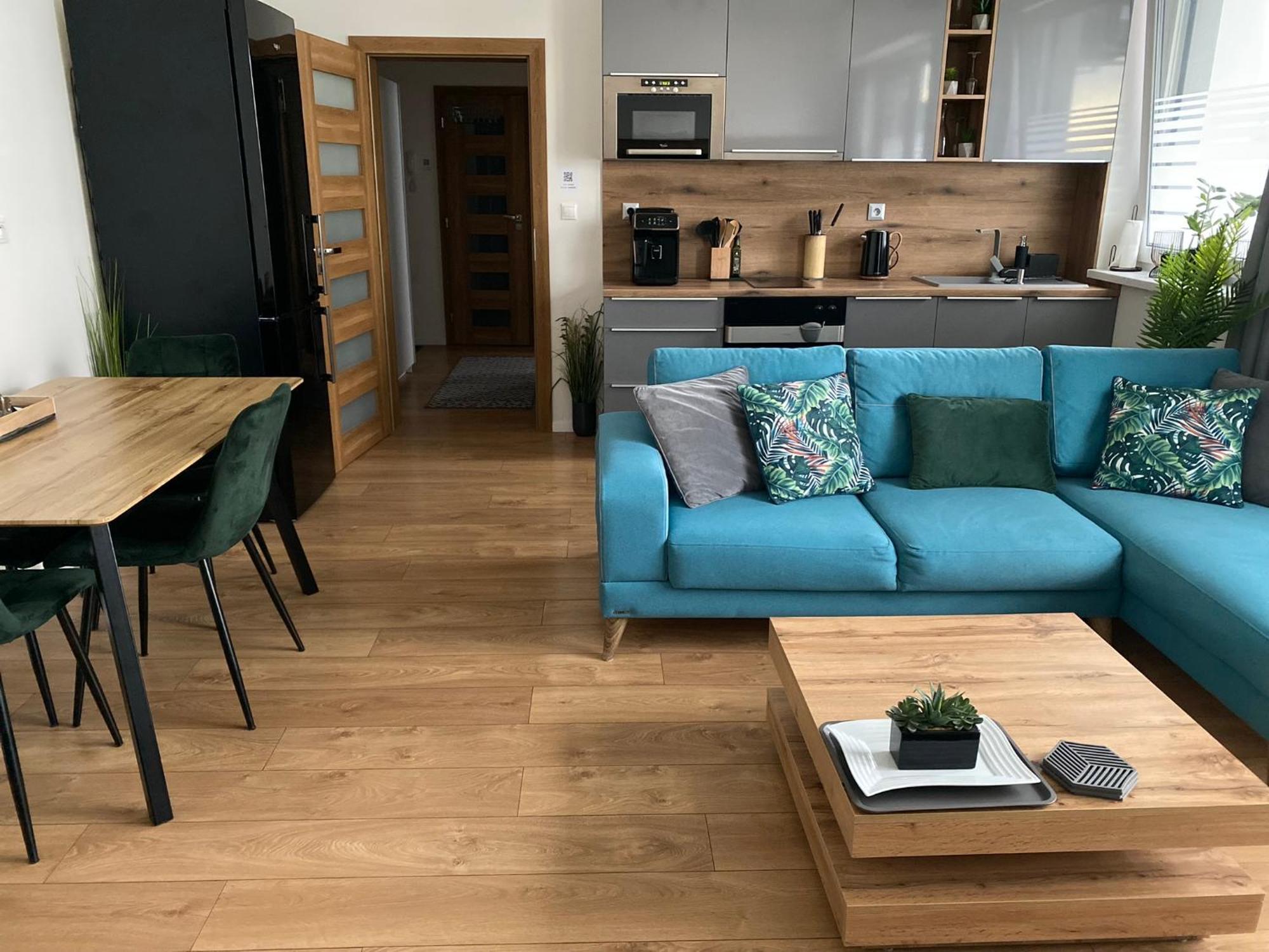 Apartment Mala Praha & Parking In The Garage 日利纳 外观 照片